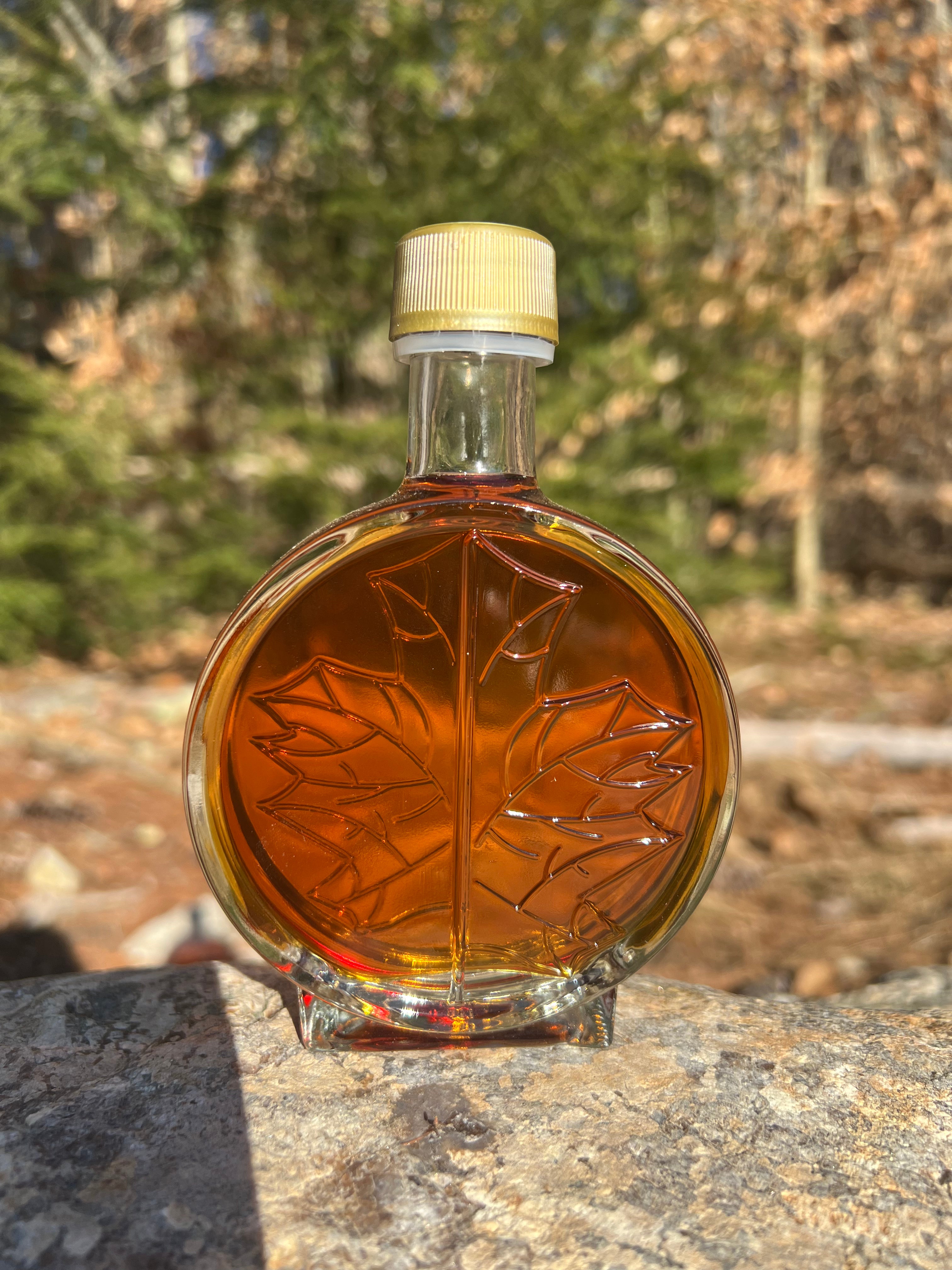 Pure NH Maple Syrup in Round Leaf (3.4oz) – Big Lake Maple LLC